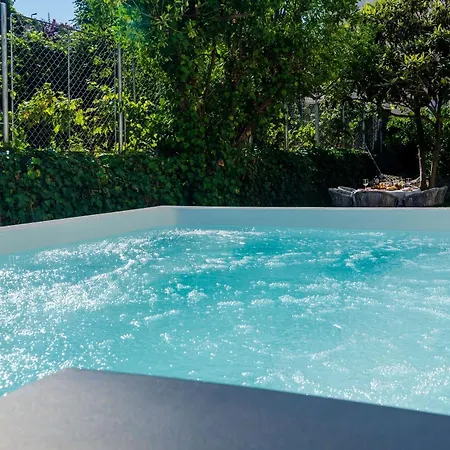 Apartment House Marta